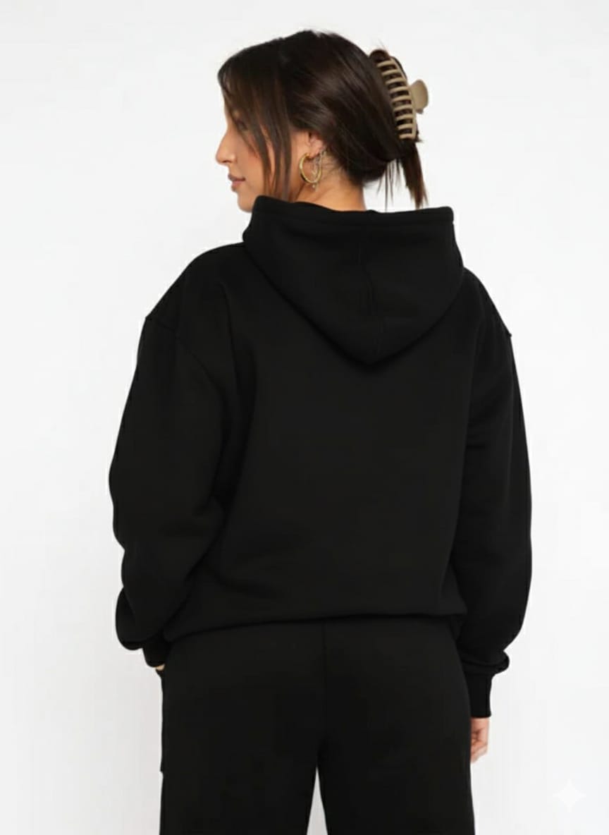 Basic Box fit black hoodie
